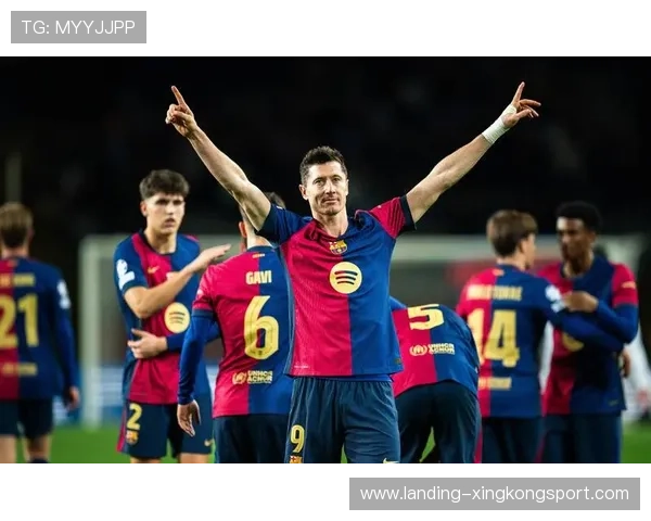 西甲巴萨内外线结合，前场创造更多空间