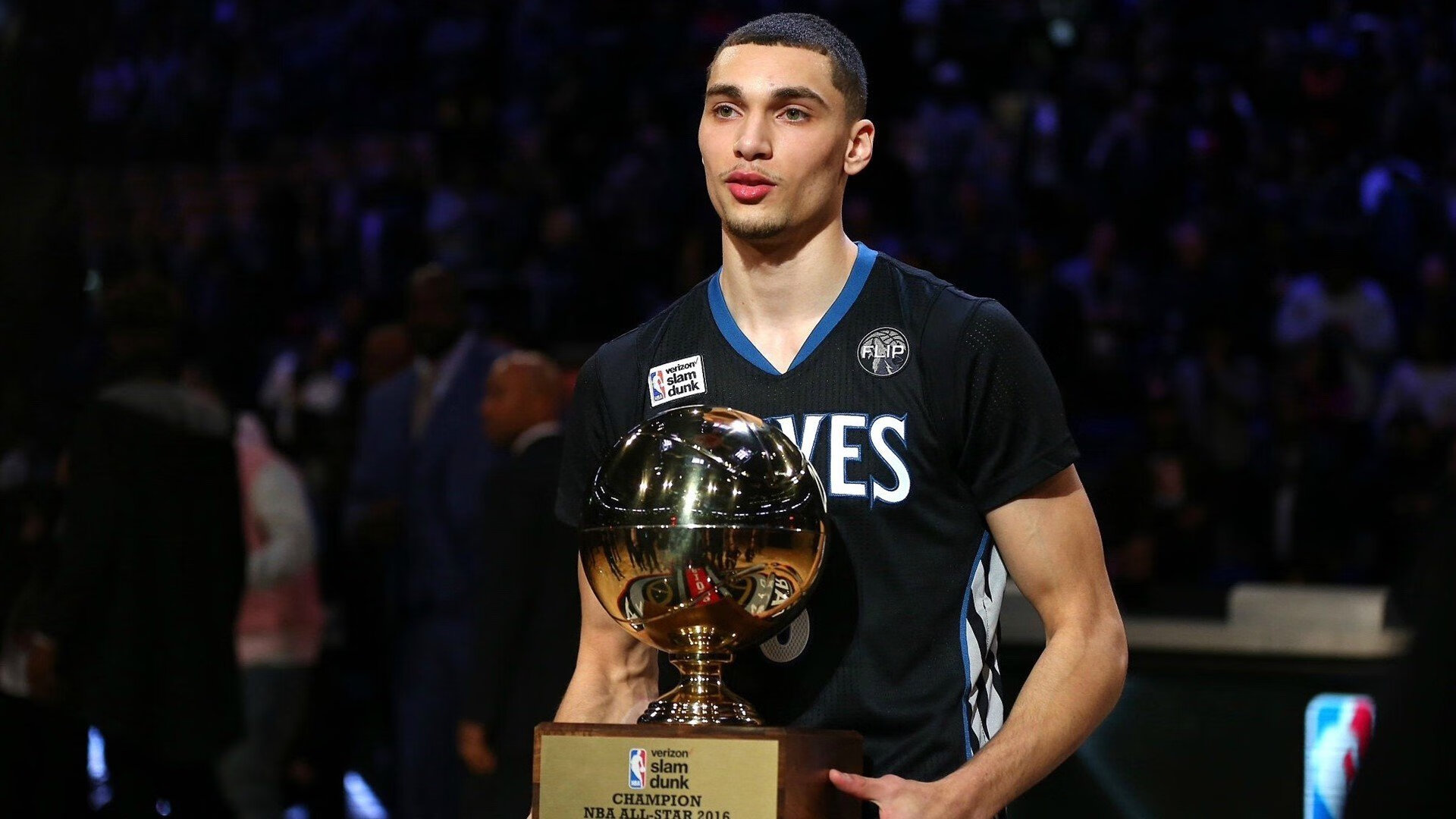 NBA球队加强进攻配合训练